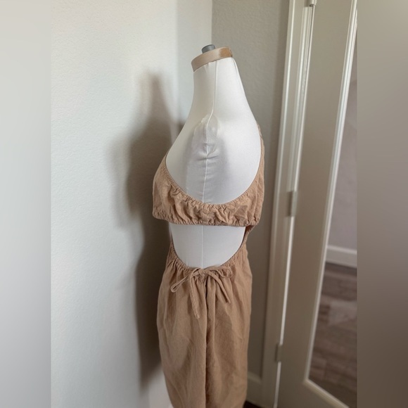 One-Shoulder mini Tan Dress - Picture 2 of 4